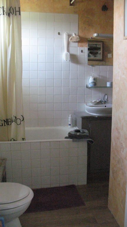 Bed and Breakfast La Mesnagerie Jarze Экстерьер фото